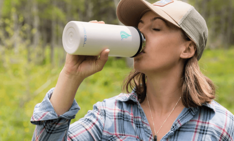 Hydration Meets Innovation: 32 oz Stainless Steel Water Bottle with Straw