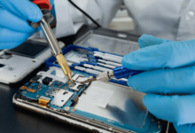 A First-Timer’s Guide to Picking a Reliable Phone Repair Service